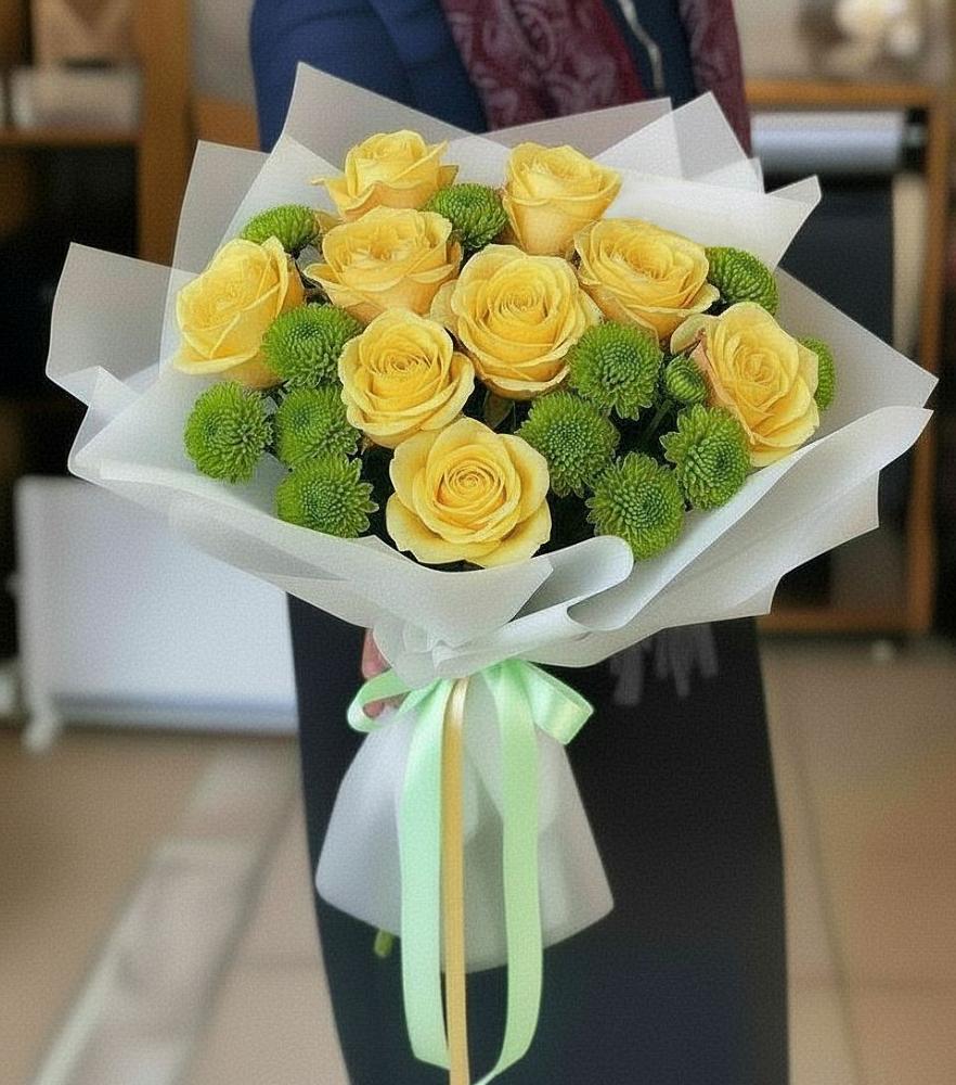 Букет цветов из: Хризантемы и Розы в Даниловке