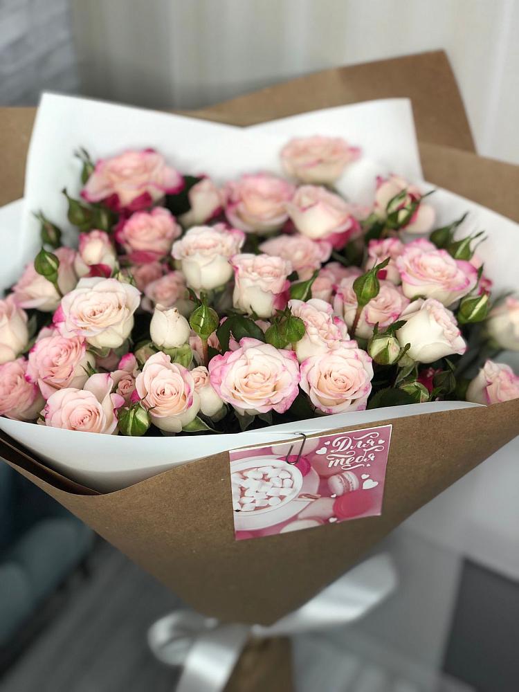 Букет цветов из: Розы в Даниловке