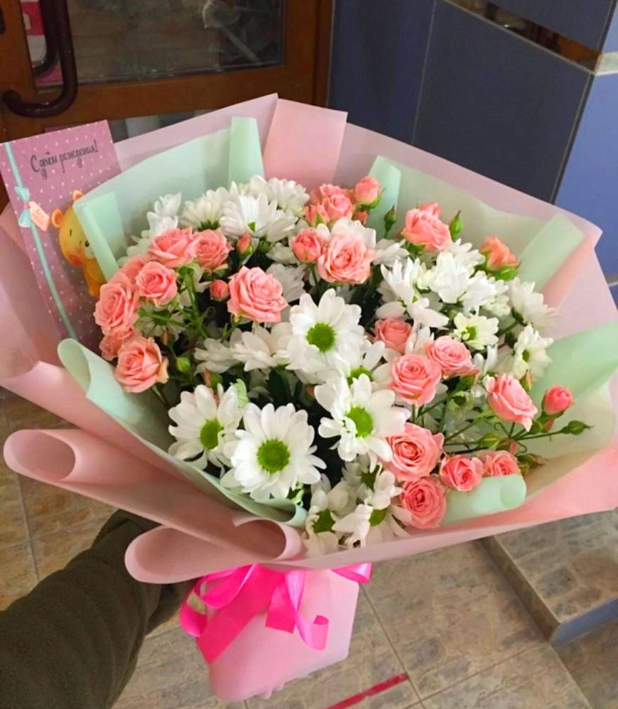 Букет цветов из: Розы и Хризантемы в Даниловке