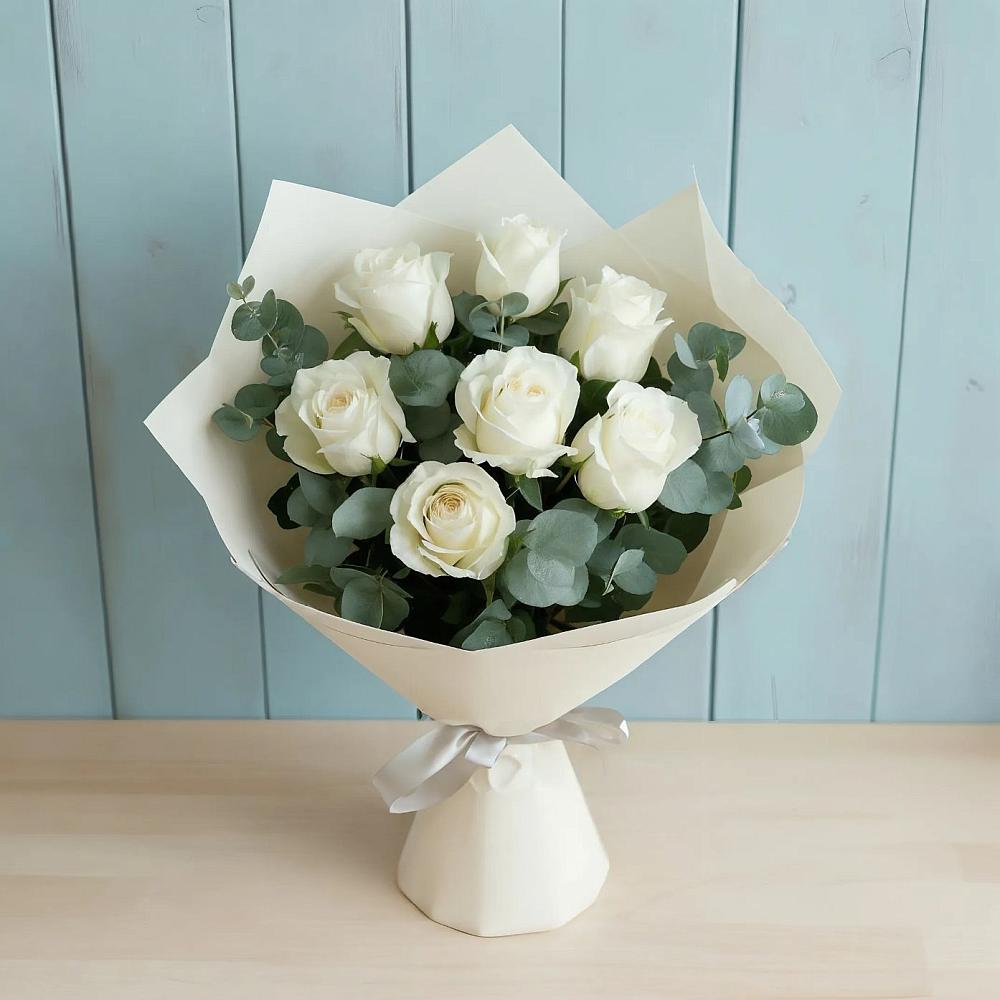 Букет Белые розы в Эвкалипте в Даниловке
